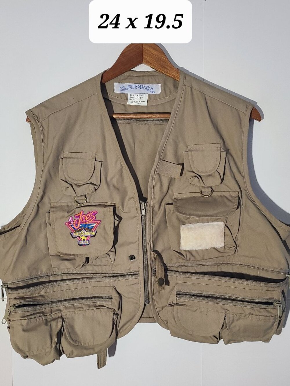 Vintage 90s Camel ”Joes Fish and Game Club” Large Beige Fishing Vest VGUC